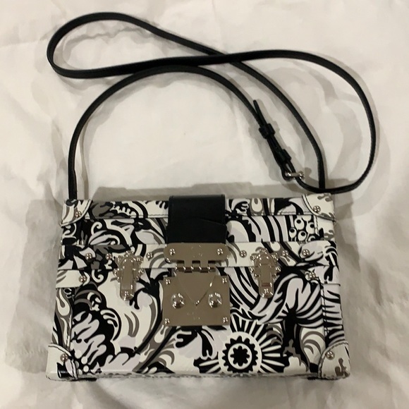 Louis Vuitton Petite Malle bag - Picture 2 of 9